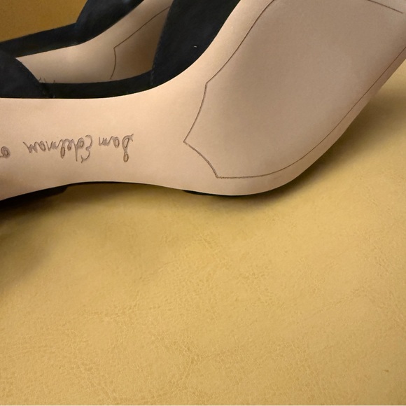 Sam Edelman Telsa Black Suede Pumps 9M ✨
Open pointy toe high heels - Picture 3 of 9